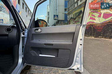Хэтчбек Mitsubishi Colt 2005 в 