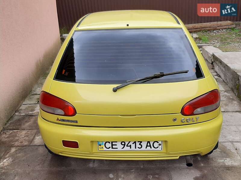Хэтчбек Mitsubishi Colt 1995 в Черновцах