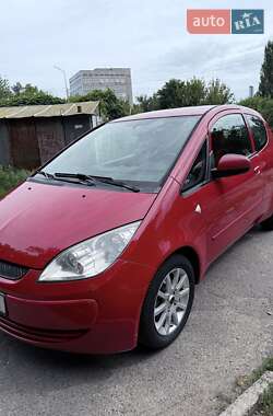 Хэтчбек Mitsubishi Colt 2006 в 