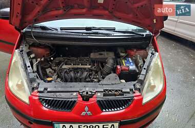 Хэтчбек Mitsubishi Colt 2007 в 