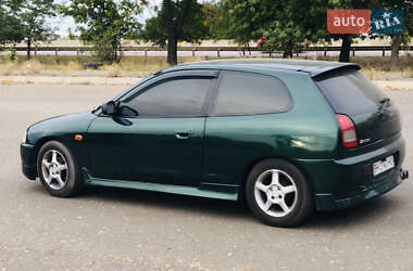 Хэтчбек Mitsubishi Colt 2000 в 