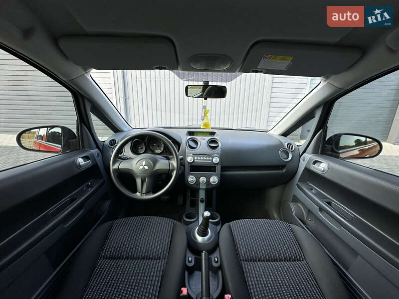 Хэтчбек Mitsubishi Colt 2009 в Кропивницком