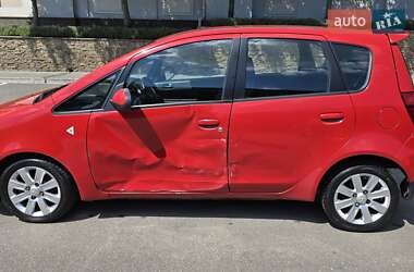 Хэтчбек Mitsubishi Colt 2009 в 