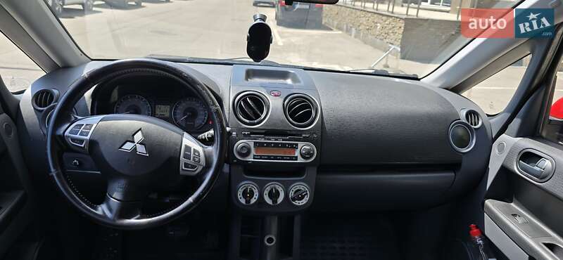 Хэтчбек Mitsubishi Colt 2009 в Киеве