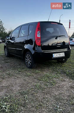 Хэтчбек Mitsubishi Colt 2007 в 