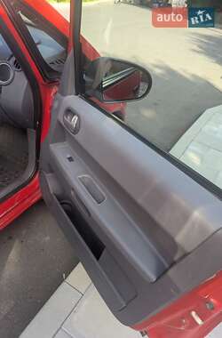 Хэтчбек Mitsubishi Colt 2005 в 