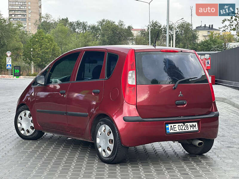 Хэтчбек Mitsubishi Colt 2005 в Днепре