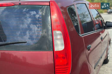 Хэтчбек Mitsubishi Colt 2005 в 