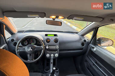 Хэтчбек Mitsubishi Colt 2008 в 
