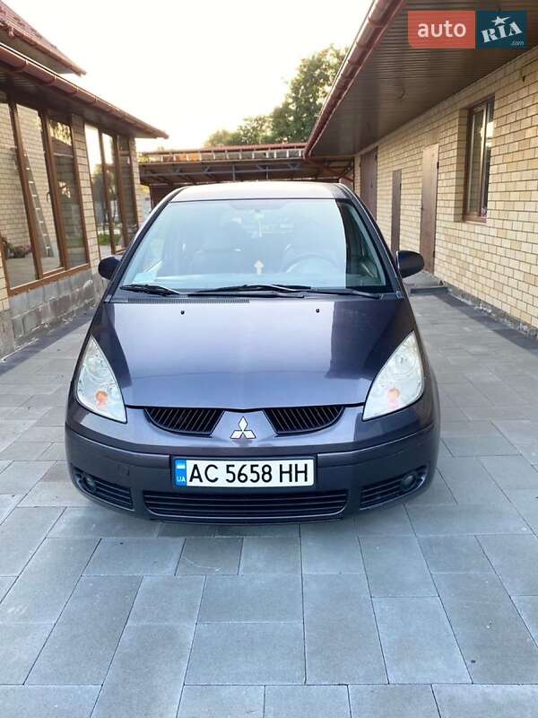 Хэтчбек Mitsubishi Colt 2006 в Луцке