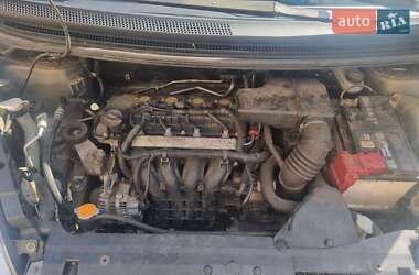 Хэтчбек Mitsubishi Colt 2007 в 