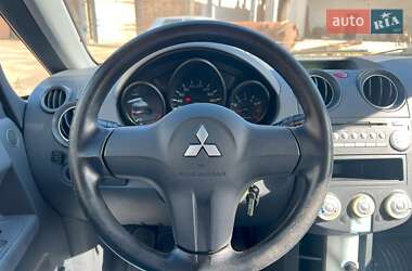 Хэтчбек Mitsubishi Colt 2007 в 