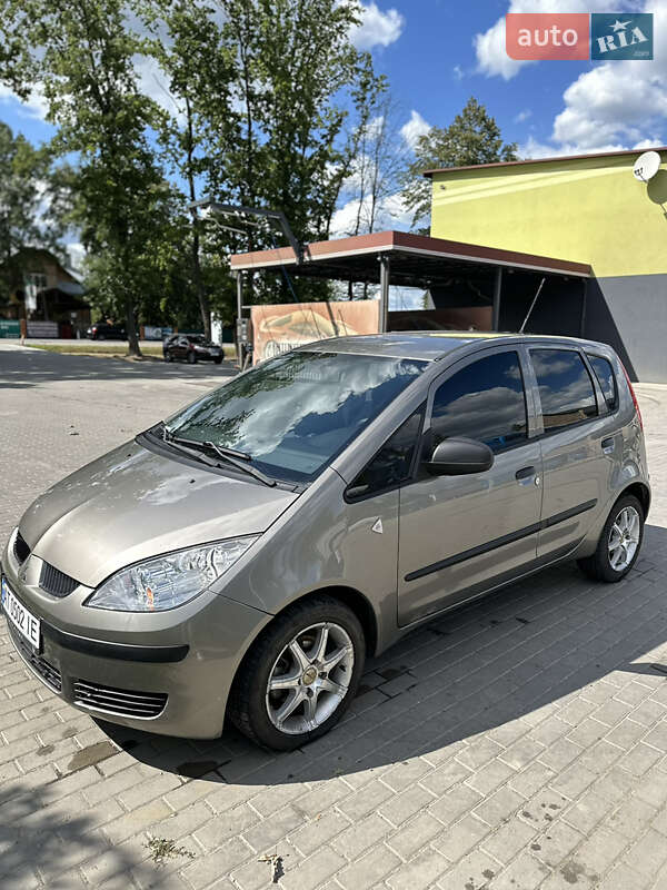 Хэтчбек Mitsubishi Colt 2008 в 