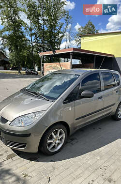 Хэтчбек Mitsubishi Colt 2008 в 
