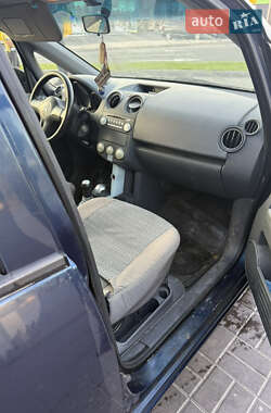 Хэтчбек Mitsubishi Colt 2006 в 