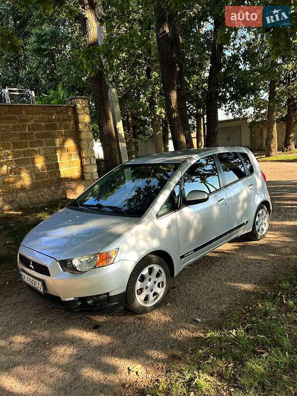 Хэтчбек Mitsubishi Colt 2011 в Ровно