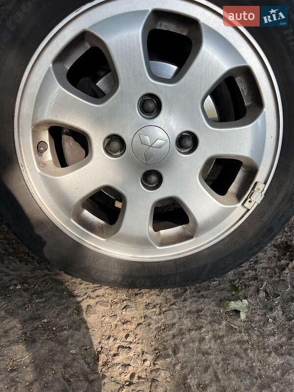 Хэтчбек Mitsubishi Colt 2011 в Ровно