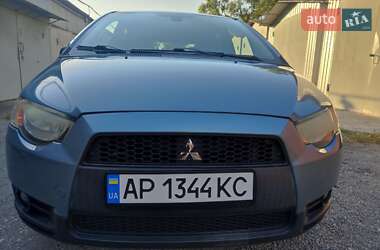 Хетчбек Mitsubishi Colt 2009 в 
