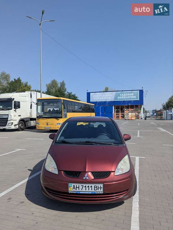 Хэтчбек Mitsubishi Colt 2006 в Белой Церкви