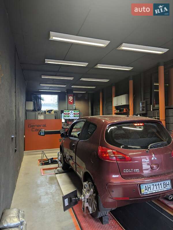 Хэтчбек Mitsubishi Colt 2006 в Белой Церкви