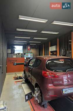 Хэтчбек Mitsubishi Colt 2006 в 
