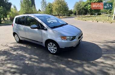Хэтчбек Mitsubishi Colt 2011 в 