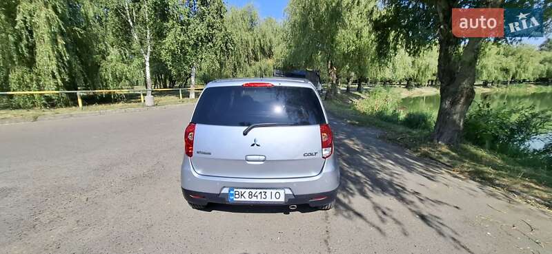 Хетчбек Mitsubishi Colt 2011 в Рівному фото 10 Хетчбек Mitsubishi Colt 2011 в Рівному