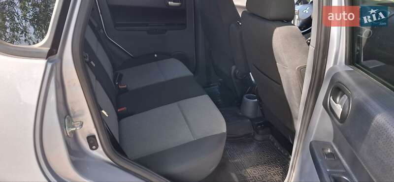 Хетчбек Mitsubishi Colt 2011 в Рівному фото 21 Хетчбек Mitsubishi Colt 2011 в Рівному