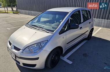 Хэтчбек Mitsubishi Colt 2004 в Киеве