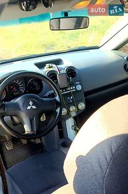 Хетчбек Mitsubishi Colt 2005 в 