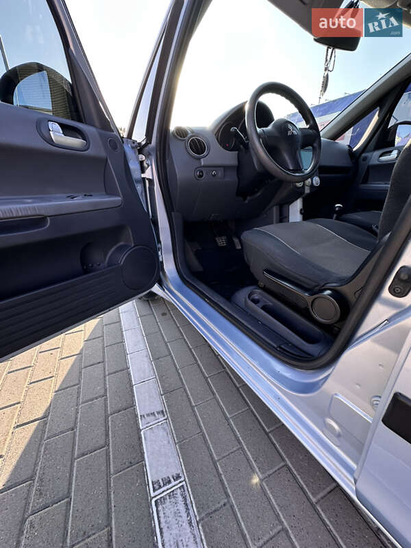 Хетчбек Mitsubishi Colt 2006 в Тернополі