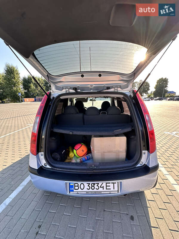 Хетчбек Mitsubishi Colt 2006 в Тернополі