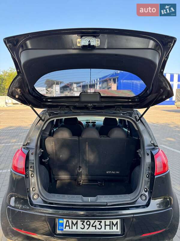 Хэтчбек Mitsubishi Colt 2008 в Коломые