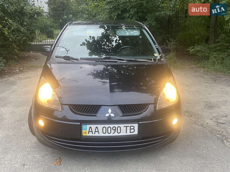 Хэтчбек Mitsubishi Colt 2008 в Киеве фото 2 Хэтчбек Mitsubishi Colt 2008 в Киеве