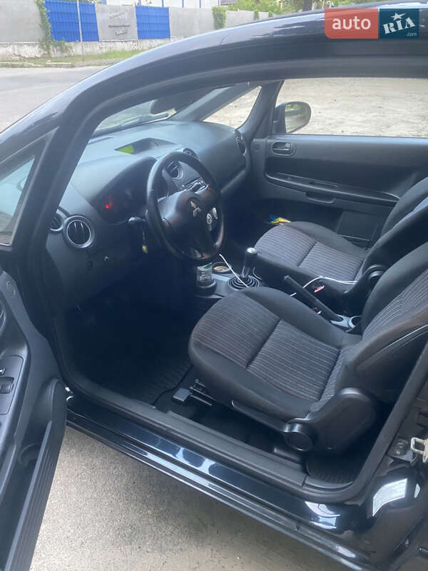 Хэтчбек Mitsubishi Colt 2008 в Киеве фото 14 Хэтчбек Mitsubishi Colt 2008 в Киеве
