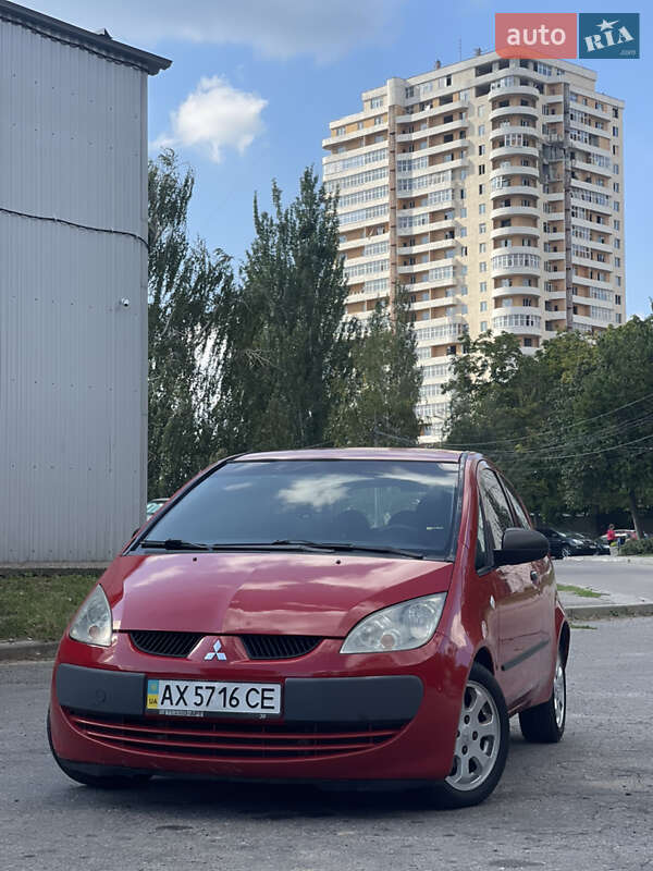 Хетчбек Mitsubishi Colt 2006 в 