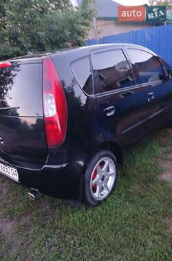 Хетчбек Mitsubishi Colt 2005 в Чугуєві