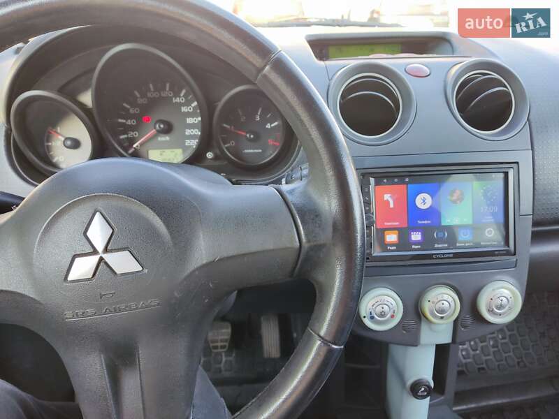 Хэтчбек Mitsubishi Colt 2007 в Черновцах фото 6 Хэтчбек Mitsubishi Colt 2007 в Черновцах