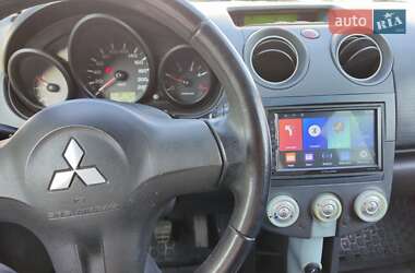 Хэтчбек Mitsubishi Colt 2007 в 
