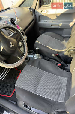 Хетчбек Mitsubishi Colt 2006 в 