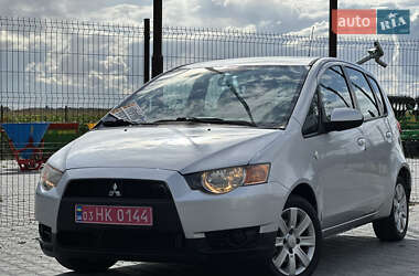 Хетчбек Mitsubishi Colt 2010 в 