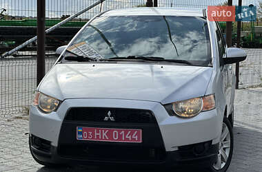 Хетчбек Mitsubishi Colt 2010 в 