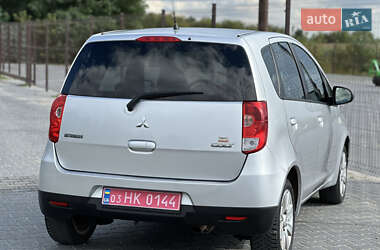 Хетчбек Mitsubishi Colt 2010 в 