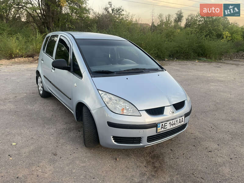 Хэтчбек Mitsubishi Colt 2004 в Кривом Роге