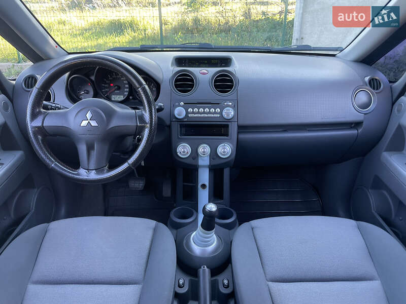 Хетчбек Mitsubishi Colt 2006 в Києві