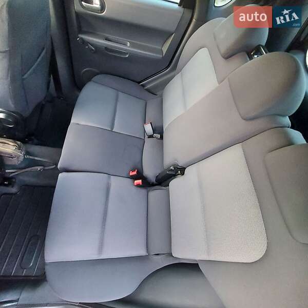 Хэтчбек Mitsubishi Colt 2007 в Городке фото 13 Хэтчбек Mitsubishi Colt 2007 в Городке