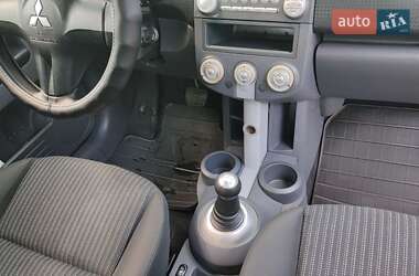 Хетчбек Mitsubishi Colt 2008 в 