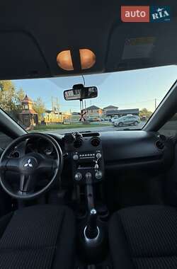 Хэтчбек Mitsubishi Colt 2007 в 
