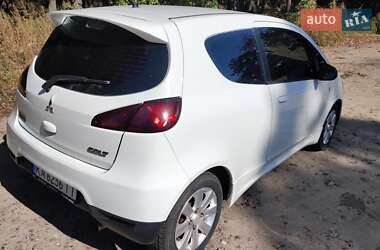 Хетчбек Mitsubishi Colt 2010 в 