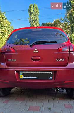 Хэтчбек Mitsubishi Colt 2008 в 